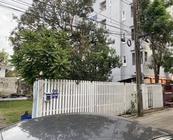 ขาย!!! ที่ดินสวย ทำเลทอง ย่าน New CBD..ใจกลางรัชโยธิน..ใกล้ BTS เพียง 900 ม. โทร 092-5635533